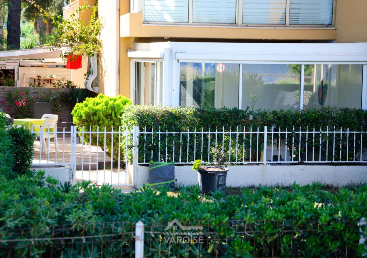 Les Muratiers T2 - Bord De Mer - Terrasse - Clim Hyeres Exterior photo